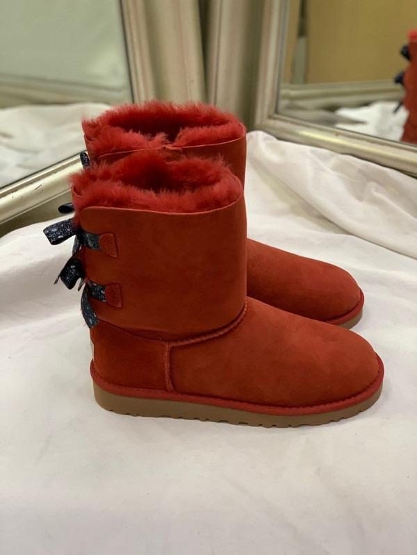 Ugg Kid s Bailey Bow Bandana Boots Matador Red 1010509Y K Sale